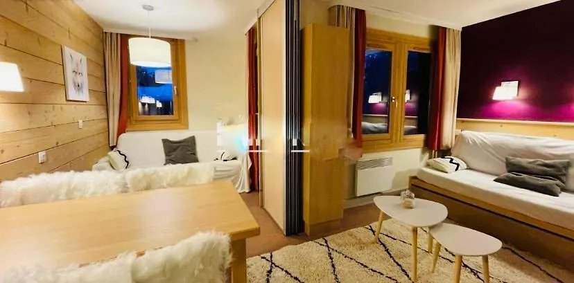 Appartement Charme Spa & Parking Couvert Au Pied Des Pistes Plagne 1800 La Plagne-Tarentaise 0*,  Francia
